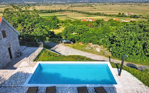 Marija: Residential Area, Hill, House, Home, Resort, Mountain Range, Eco Hotel, Hill Station, Estate, Villa