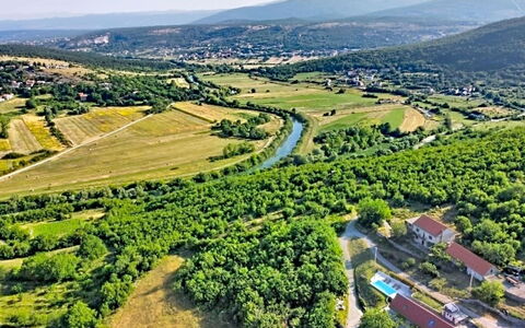 Marija: Residential Area, Hill, House, Home, Resort, Mountain Range, Eco Hotel, Hill Station, Estate, Villa