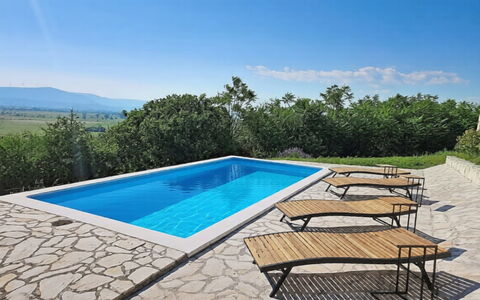 Ana: Residential Area, Hill, House, Home, Resort, Mountain Range, Eco Hotel, Hill Station, Estate, Villa