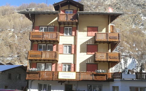 Allalinblick: Apartment, Winter, Mountain Village, Freezing, Snow