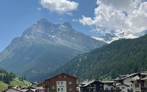 Allalinblick: Mountainous Landforms, Mountain, Hill, Mountain Range, Highland, Landscape, Hill Station, Ridge, Valley, Alps