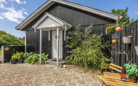 Isabel - 650M from the Sea: Wood, Shrub, Door, Garden, Home, Siding, Groundcover, Cottage, Backyard, Yard