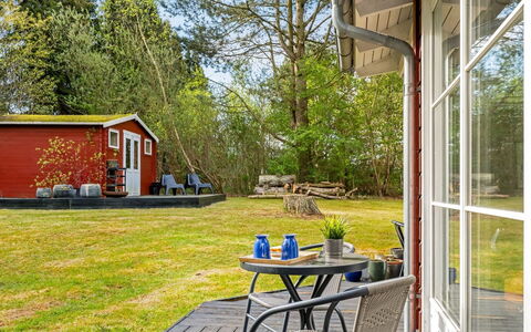 Marjanna - 700M to the Fjord: Swimming Pool, Farmhouse, Estate, Villa, Resort, Hacienda, Eco Hotel, Backyard