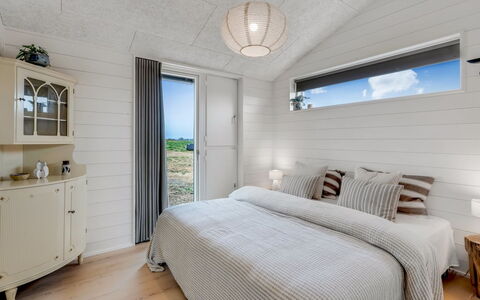 Pia - 350M from the Sea: Ceiling, Wood, Interior Design, Flooring, Bedroom, Lighting, Floor, Light Fixture, Bed, Room