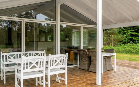 Gudmunda - 300M from the Sea: Wood, Porch, Ceiling, Deck, Shade, Hardwood, Wood Stain, Chair, Patio, Outdoor Structure