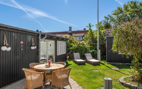 Annagrete - 300M from the Sea: House, Shrub, Home, Roof, Door, Garden, Land Lot, Yard, Backyard, Cottage