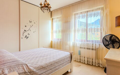 Casa Asia: Bed, Furniture, Interior Design, Bedroom, Bedding, Wall, Floor, Bed Sheet, Flooring, Ceiling