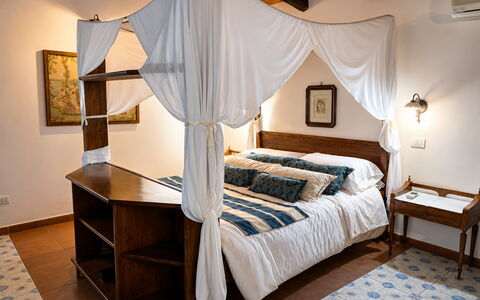 Villa Gertrude: Furniture, Bed, Bedroom, Interior Design, Wood, Bedding, Floor, Linens, Room, Textile