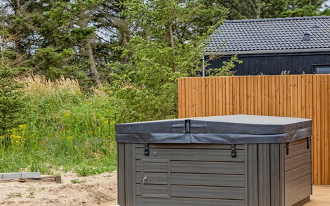 Huldrik - 900M from the Sea: Wood, Composite Material, Deck, Swimming Pool, Hardwood, Wood Stain, Yard, Backyard, Garden Buildings