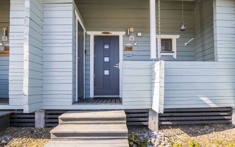 Lähikaltio 317, As. Karpalo: Wood, Siding, Composite Material, Door, Plank, Stairs, Hardwood, Home Door