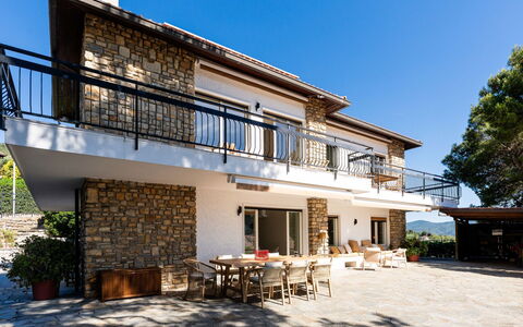 A Casa di Amici: Furniture, Interior Design, Flooring, Floor, Table, Wood, Ceiling, Chair, Room, Couch
