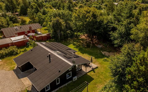 Anemette - 900M from the Sea: House, Residential Area, Landscape, Home, Roof, Land Lot, Rural Area, Plain, Cottage, Estate