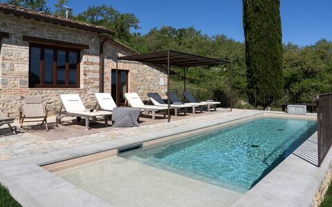 Casa Faraona: Composite Material, Swimming Pool, Outdoor Furniture, Landscaping, Flagstone, Backyard, Farmhouse, Water Feature, Villa