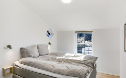 Karoliina - 500M from the Sea: Flooring, Floor, Bedroom, Interior Design, Ceiling, Bed, Bedding, Bed Sheet, Bed Frame, Linens
