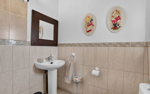 La Buena Vida: Plumbing Fixture, Flooring, Floor, Bathroom, Interior Design, Sink, Plumbing, Tap, Bathroom Sink, Toilet Seat