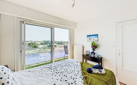 Résidence de la Mer: Apartment, Home, Bed, Bedroom, Hotel, Linens, Bed Sheet, Bedding, Penthouse Apartment, Balcony