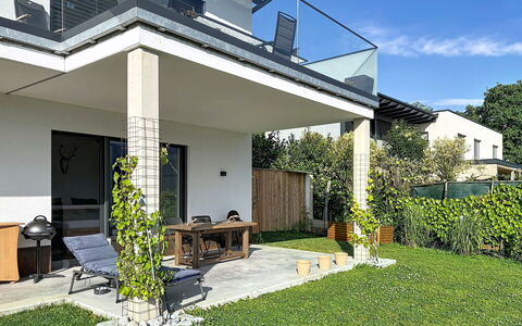 Karawanken Panorama: Residential Area, Home, House, Land Lot, Porch, Balcony, Shade, Estate, Garden