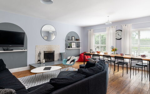 Walltree House: Furniture, Interior Design, Flooring, Floor, Wall, Couch, Ceiling, Wood, Room, Living Room