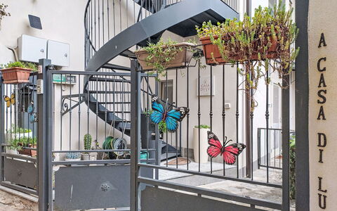 Colazza 100: Iron, Metal, Handrail, Balcony, Glass, Baluster, Flowerpot, Gate, Houseplant, Fence