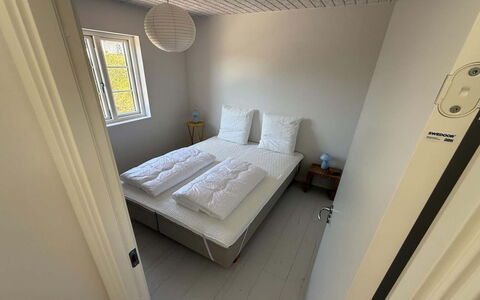 Selvi - 500M from the Sea: Wall, Floor, Wood, Flooring, Bedroom, Interior Design, Bed, Furniture, Bedding, Room