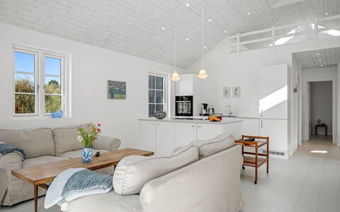 Selvi - 500M from the Sea: Ceiling, Flooring, Floor, Interior Design, Furniture, Home, Couch, Living Room, Room