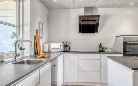 Eeske - 4Km from the Sea: Kitchen, Flooring, Kitchen Appliance, Countertop, Major Appliance, Wood, Interior Design, Ceiling, Home Appliance, Floor