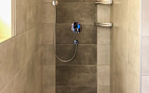 Apartment Bergkristall: Bathroom, Plumbing Fixture, Wall, Flooring, Floor, Shower Head, Shower, Interior Design, Plumbing, Tile
