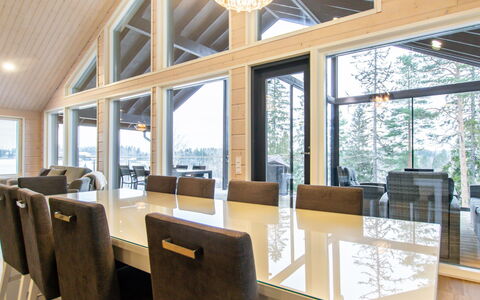 Kuhmoinen 642: Wood, Ceiling, Interior Design, Light Fixture, Chandelier, Living Room, Kitchen & Dining Room Table, Hardwood, Chair, Beam