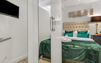 Chelsea Apartment