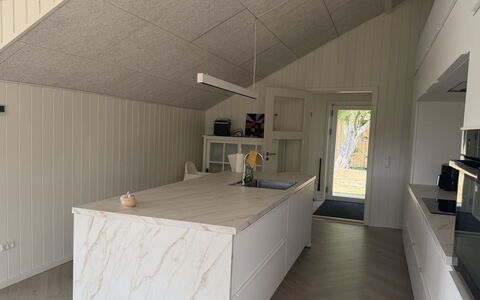 Tameran - from the Sea: Wood, Flooring, Floor, Countertop, Kitchen, Ceiling, Wood Flooring, Natural Material, Kitchen Appliance, Plank