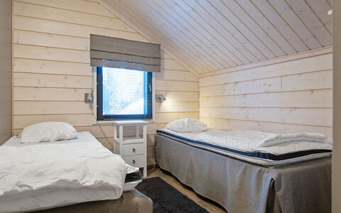 Golfarinkunnas 9E: Snow, Winter, Freezing, Cottage, Hill Station, Larch, Ice Cap, Glacial Landform, Ski Resort