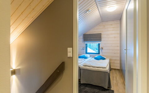 Golfarinkunnas 9F: Snow, Winter, Freezing, Cottage, Hill Station, Larch, Ice Cap, Glacial Landform, Ski Resort