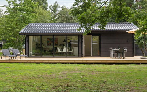 Deik - 1Km from the Sea: Roof, Cottage, Siding, Garden Buildings, Farmhouse, Garden, Shed, Yard, Outdoor Structure, Landscaping
