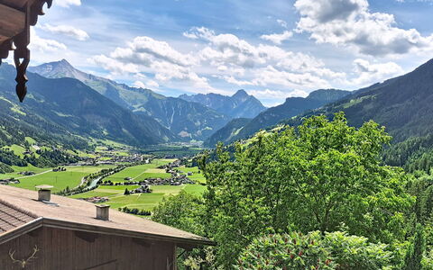 Brandnerhof: Mountainous Landforms, Mountain, Hill, Mountain Range, Highland, Natural Landscape, Hill Station, Landscape, Valley, Rural Area