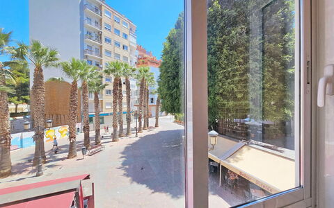 Cartagena 11: Apartment, Condominium, Balcony