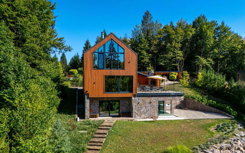 Valera Vita Forest: House, Home, Cottage, Farmhouse, Garden, Estate, Landscaping, Siding, Yard