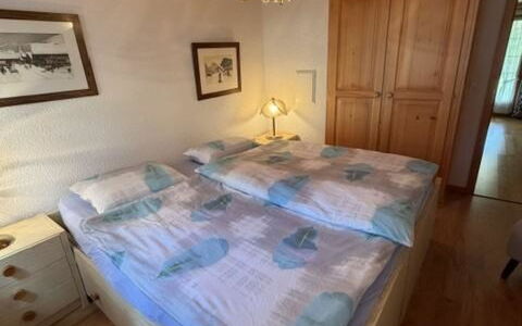 Lenk 755: Bed, Furniture, Bedroom, Bedding, Bed Sheet, Interior Design, Wood, Floor, Room, Bed Frame