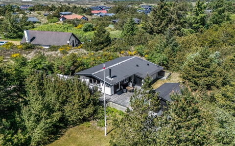 Wingot - from the Sea: Residential Area, Landscape, Land Lot, Bird'S-Eye View, Suburb, Aerial Photography, Estate, Landscaping, Chaparral