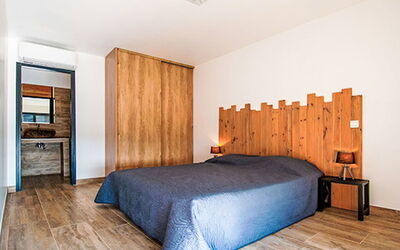Accommodation:&nbsp;Dea Mare 650.3