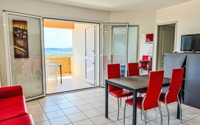 Accommodation:&nbsp;Dea Alba 650.1
