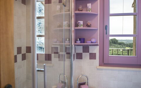 Casa Elia 6: Wall, Interior Design, Flooring, Plumbing Fixture, Floor, Glass, Plumbing, Bathroom, Tap, Tile