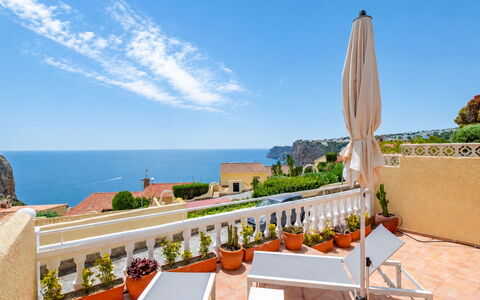 Pueblo de la Luz: Sea, Coast, Coastal And Oceanic Landforms, Ocean, Apartment, Resort, Shore, Bay, Balcony