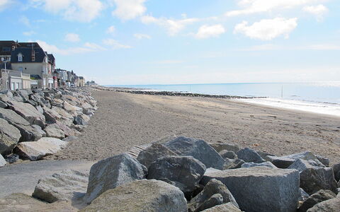 Riviera: Rock, Coast, Beach, Shore, Sea, Coastal And Oceanic Landforms, Ocean, Geology