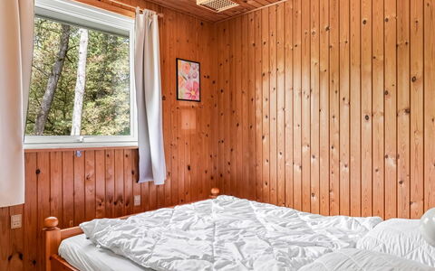 Iivo - 3.5Km from the Sea: Wood, Bedroom, Flooring, Bed, Interior Design, Floor, Hardwood, Wood Stain, Bed Sheet, Home