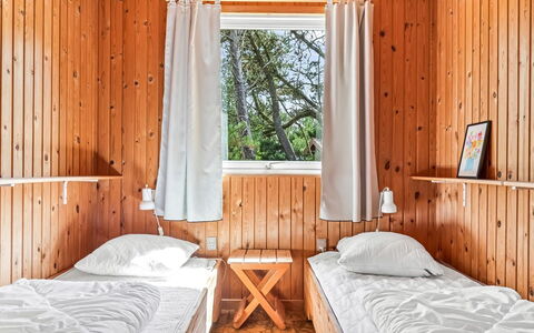 Iivo - 3.5Km from the Sea: Wood, Bedroom, Flooring, Interior Design, Bed, Floor, Ceiling, Bed Sheet, Hardwood, Furniture