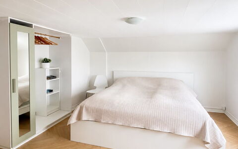 Edin - 4Km from the Sea: Apartment, Condominium, Balcony