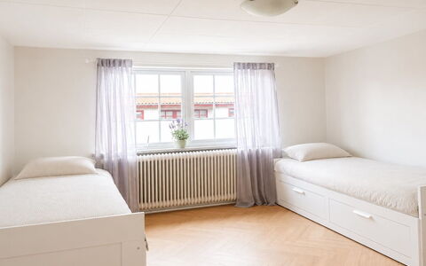 Edin - 4Km from the Sea: Apartment, Condominium, Balcony