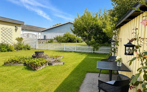 Edin - 4Km from the Sea: Apartment, Condominium, Balcony