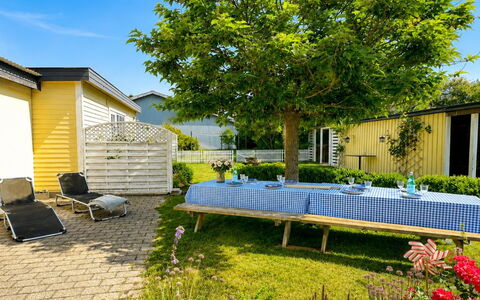 Edin - 4Km from the Sea: Apartment, Condominium, Balcony