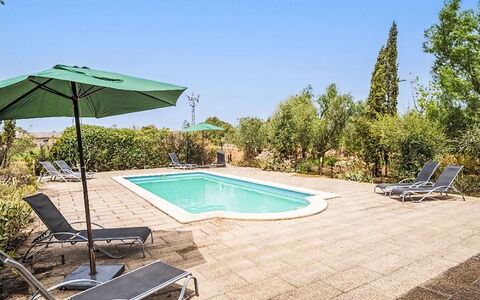 S'Hort D'En Vadell: Apartment, Condominium, Balcony
